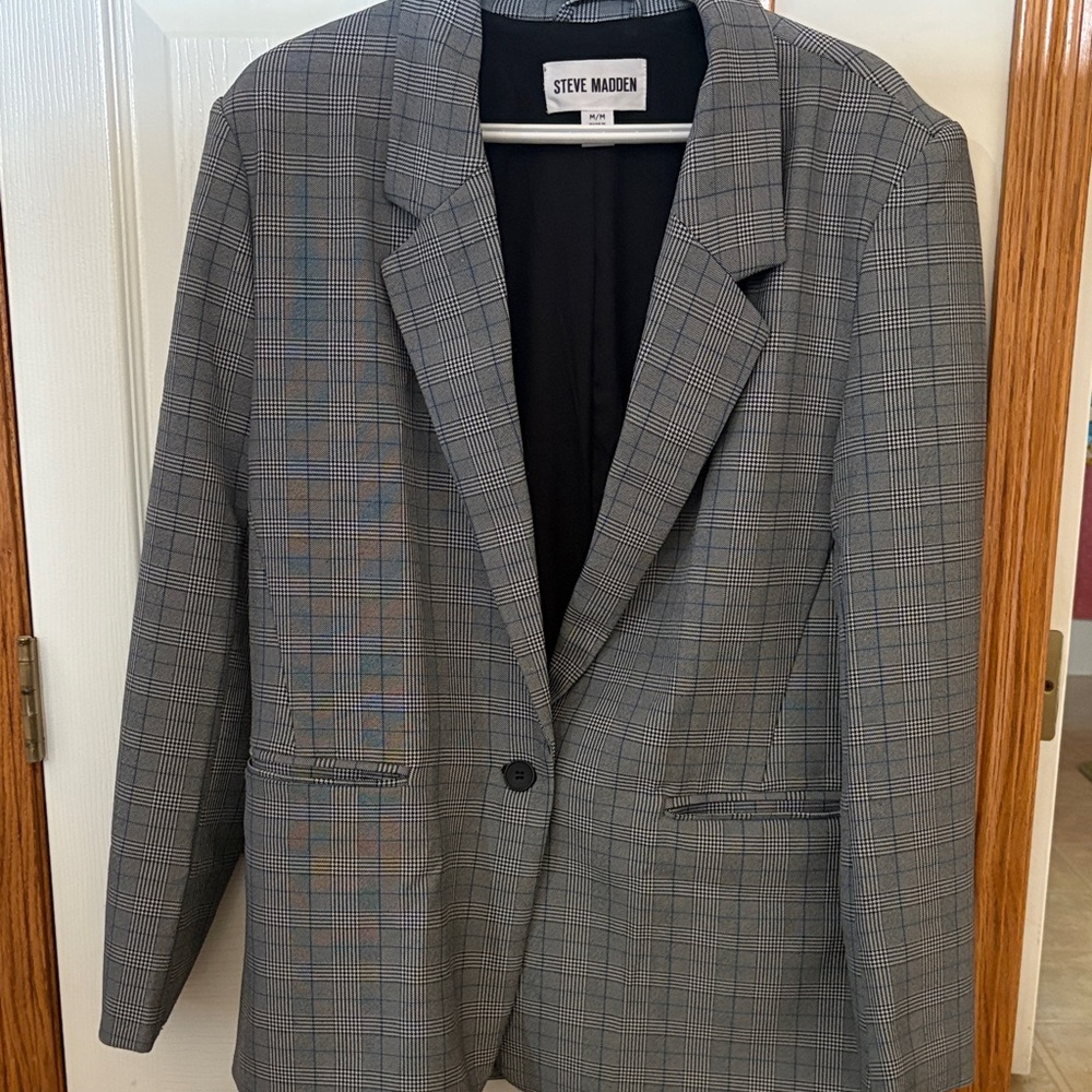 Steve Madden Plaid Black and Gray Blazer